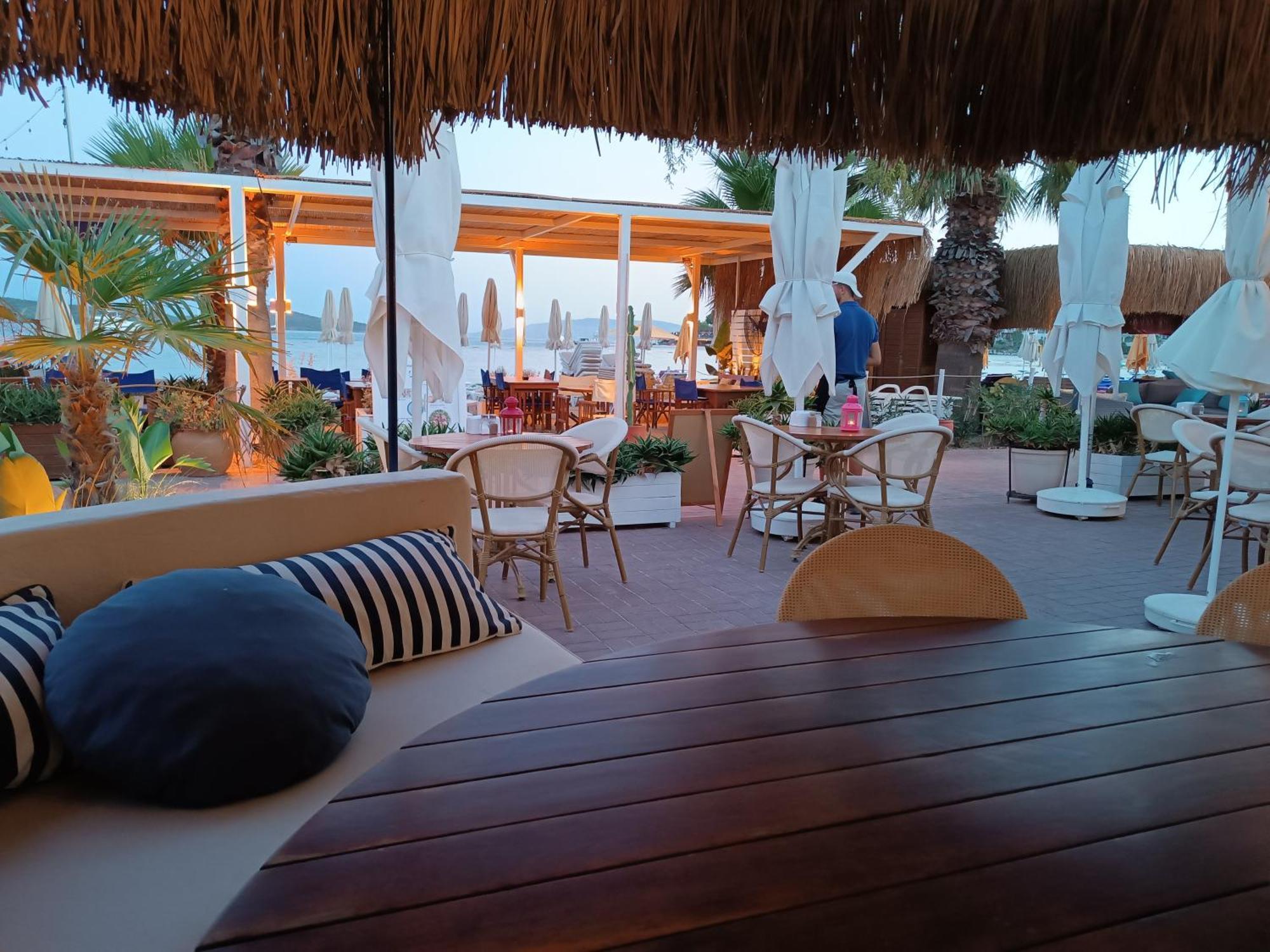 Uzhan Beach Hotel Bitez Luaran gambar